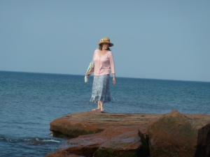 Peaceful relaxing Sunday Stroll on the shores of PEI